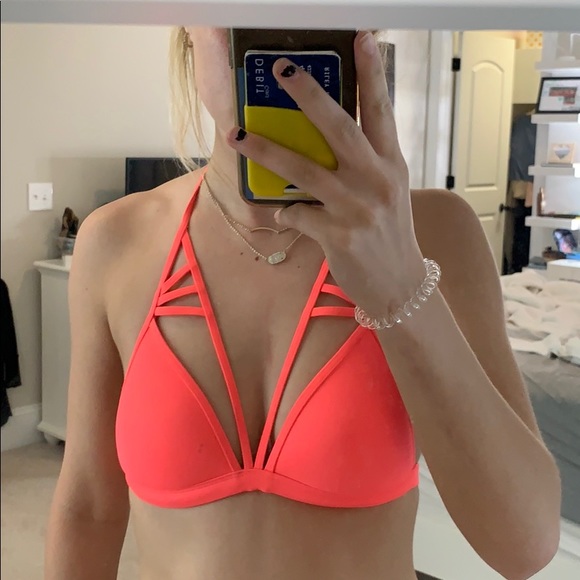 bikini top - Picture 3 of 3